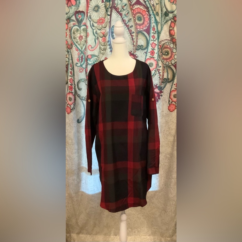 NEW NWT Cupshe Red, Black, and green Plaid Dress Knee Length